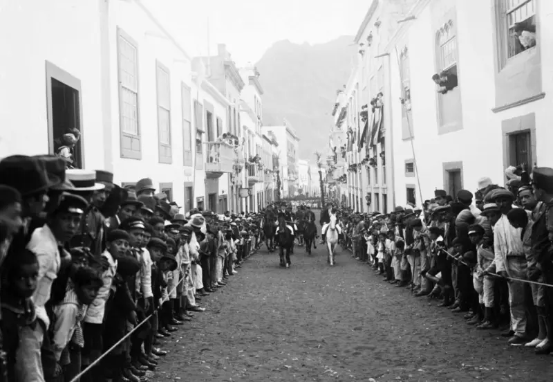 Carrera de sortijas - Calle Anselmo Pérez de Brito